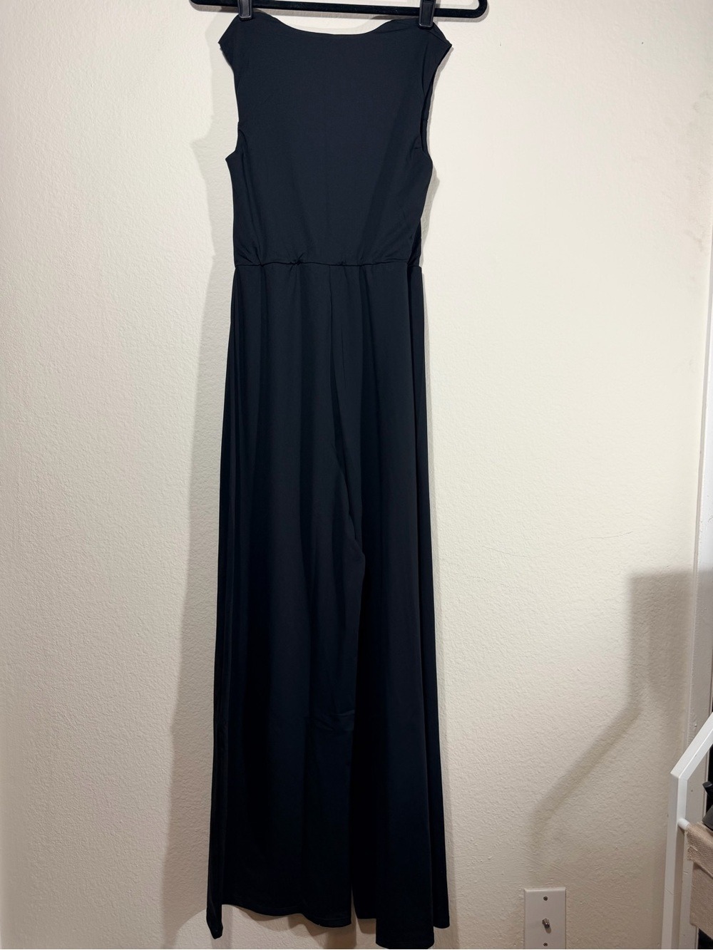 HALARA Black Square-Neck Wide-Leg Jumpsuit with Tank Straps - Picture 6 of 8